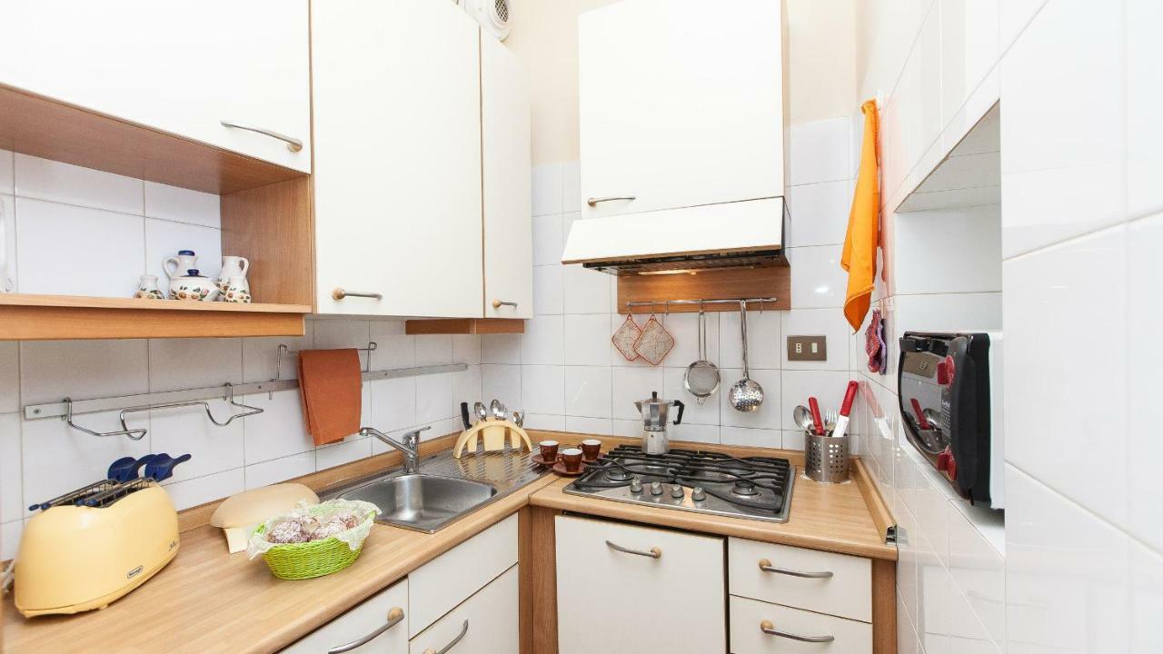 Holiday home Alloggio Via Del Governo Vecchio 34