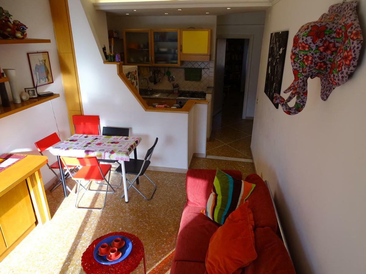 Apartment Casa Valeria Metro B1
