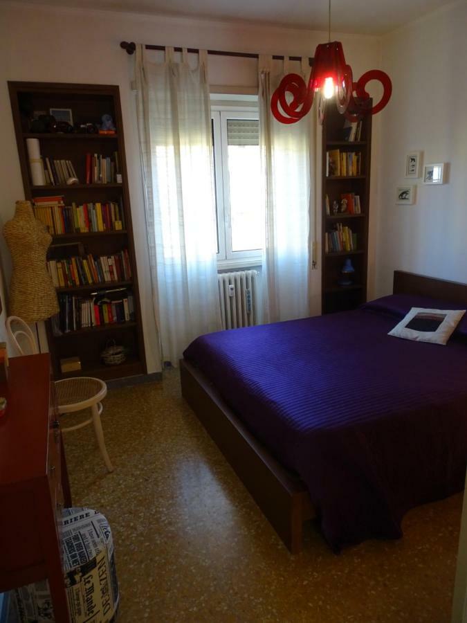 Casa Valeria Metro B1