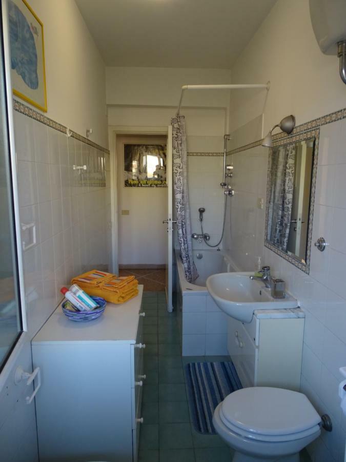 Apartment Casa Valeria Metro B1 Rome