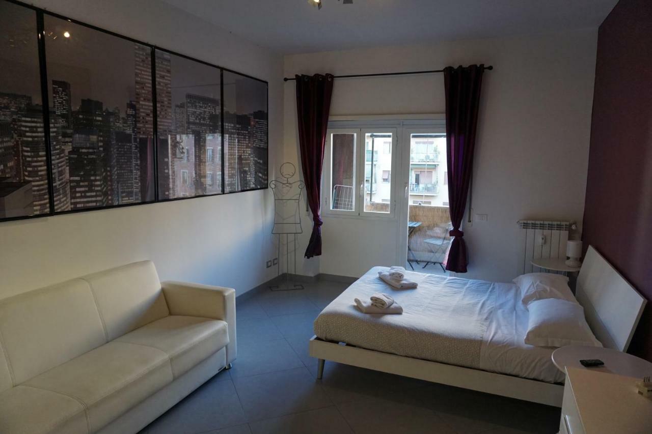 Rhome Away Marconi Rome