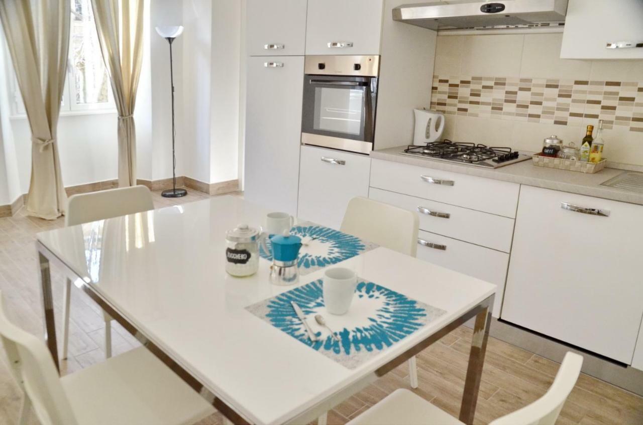 Domitilla - Luxury In The Heart Of Apartment *