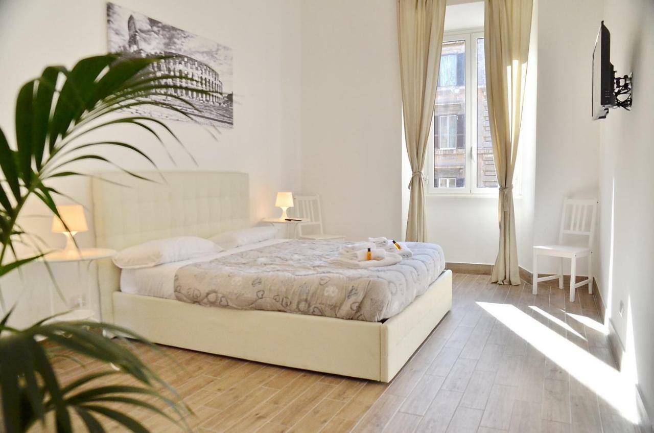 Apartment Domitilla - Luxury In The Heart Of Rome