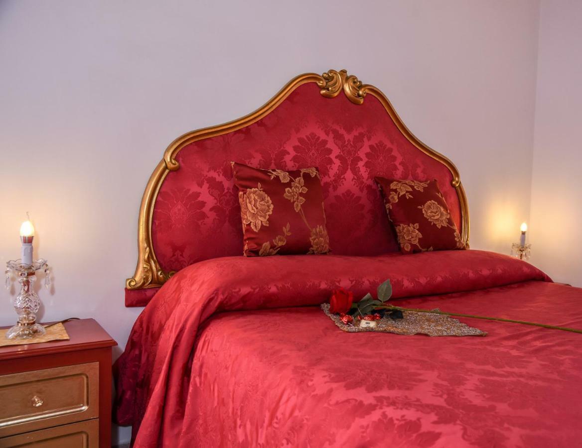 Sweet Sweet Navona Apartment *
