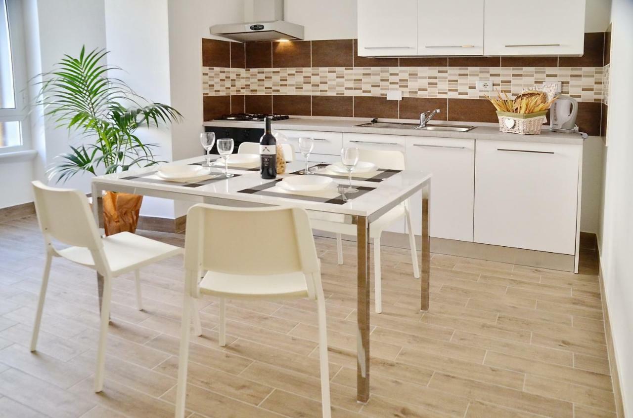 Apartment Domitilla - Luxury In The Heart Of *
