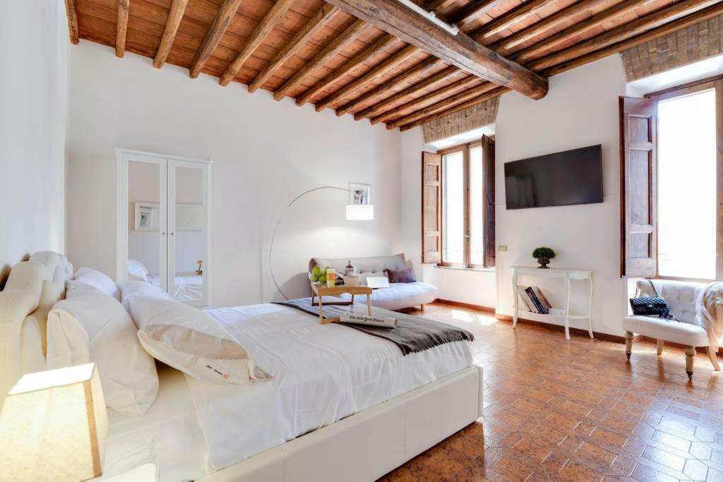 Apartment Arenula Luxury *