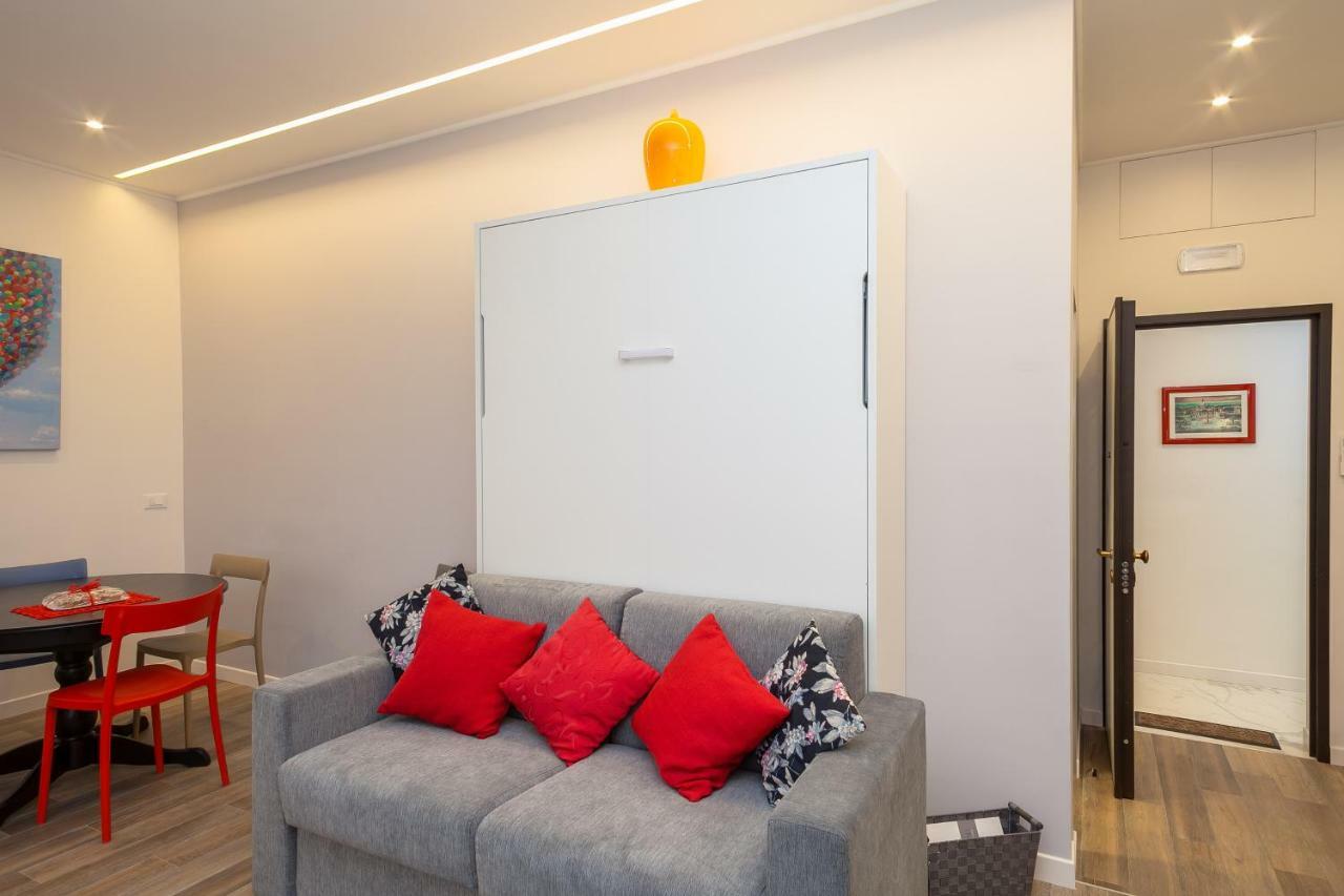 Apartment Many Days
