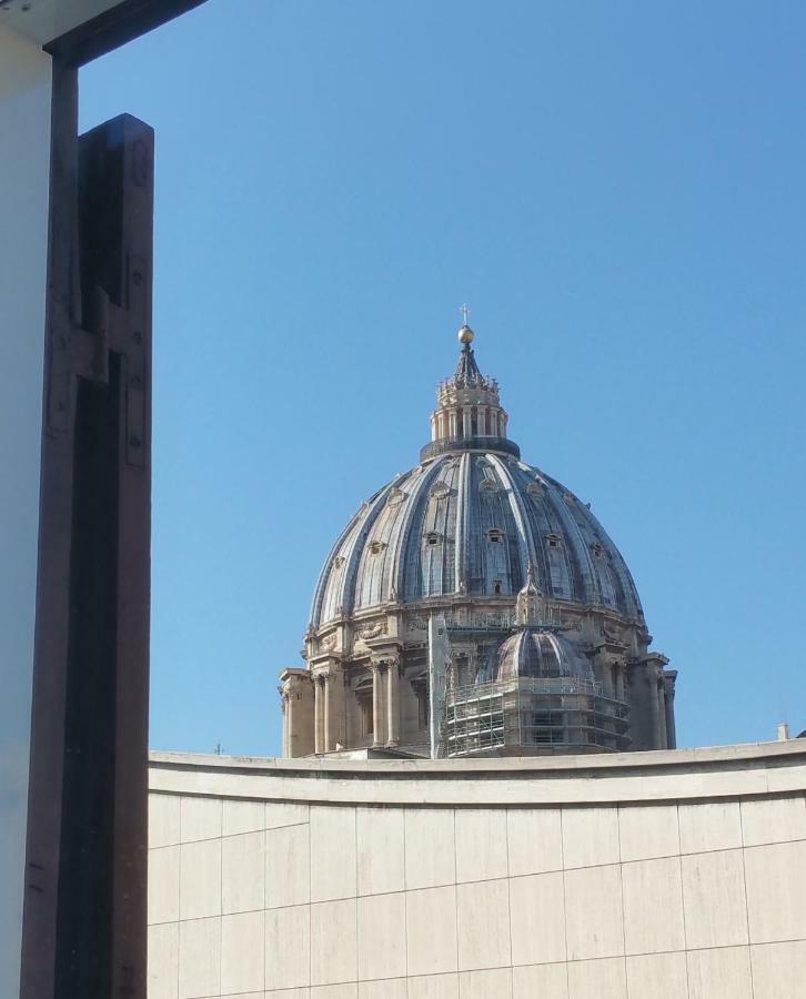 Atmosfere St. Peter 33 Apartment Rome