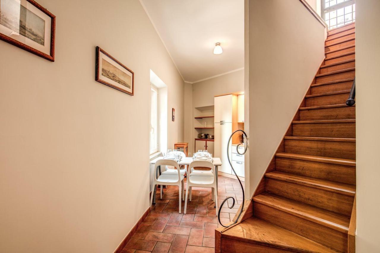Appartamento Via Del Monte Della Farina * Rome