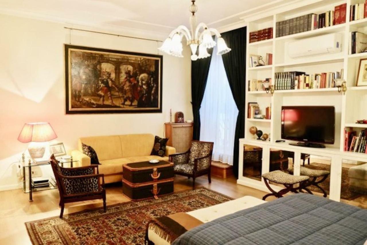 Appartamento Borghese 42