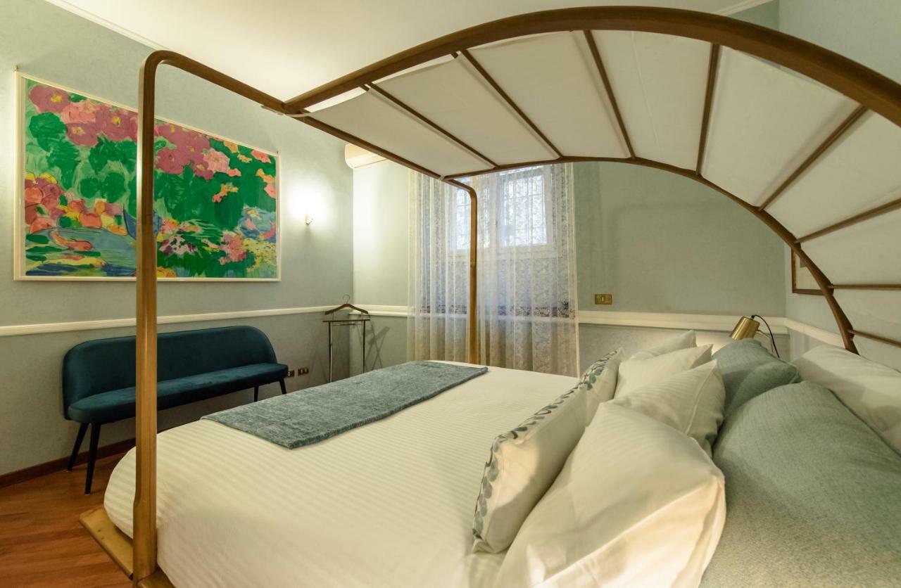 Hometrevi Apartment