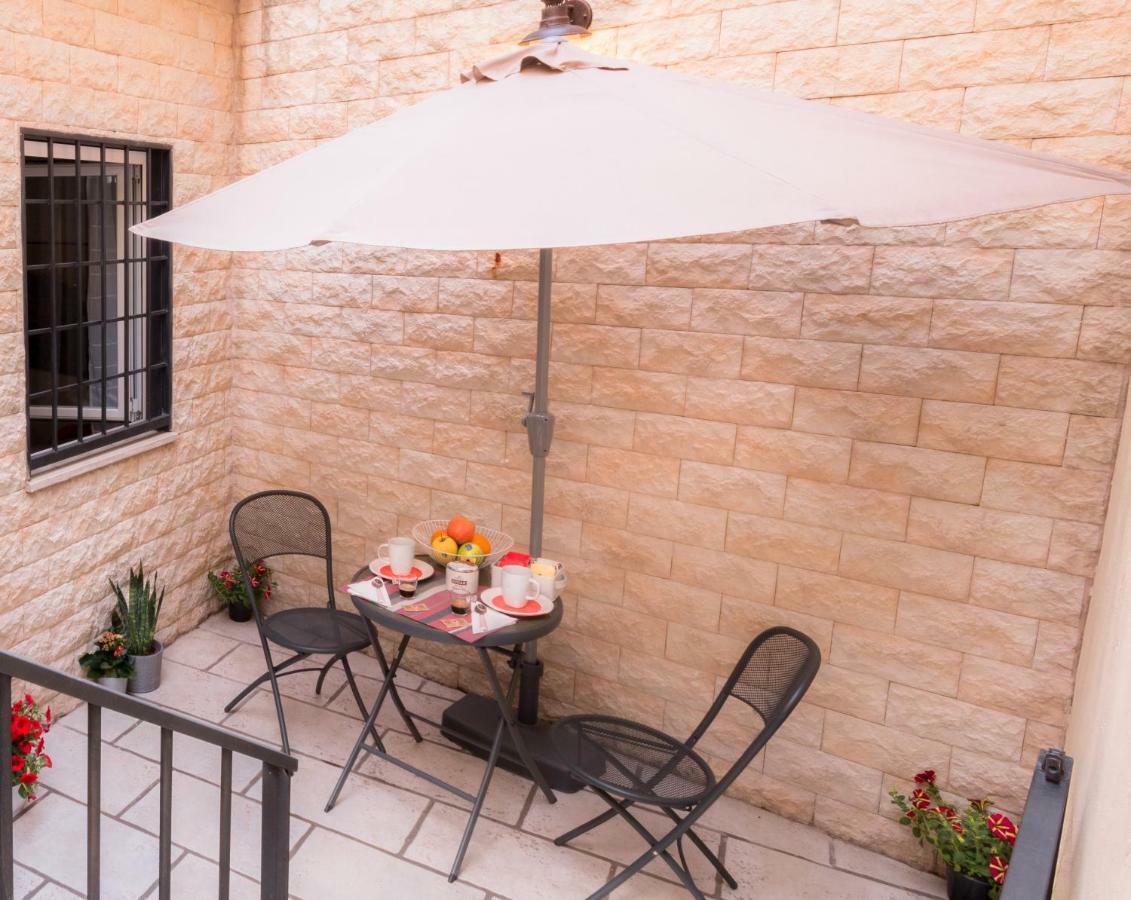 Leonina 75 Holidays Appartamento Roma