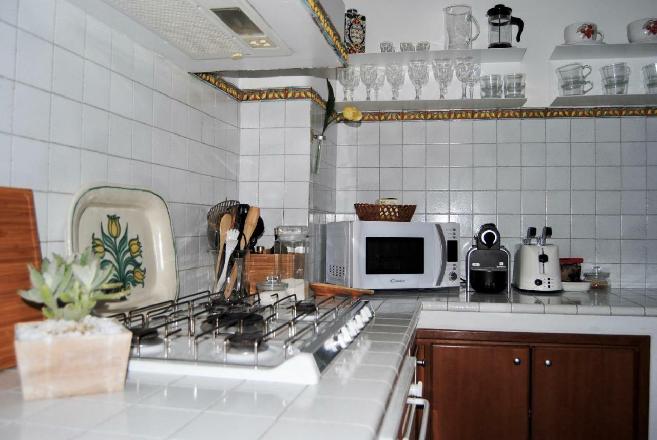 Famiglia Poggi, The Flying Hippo Apartment *