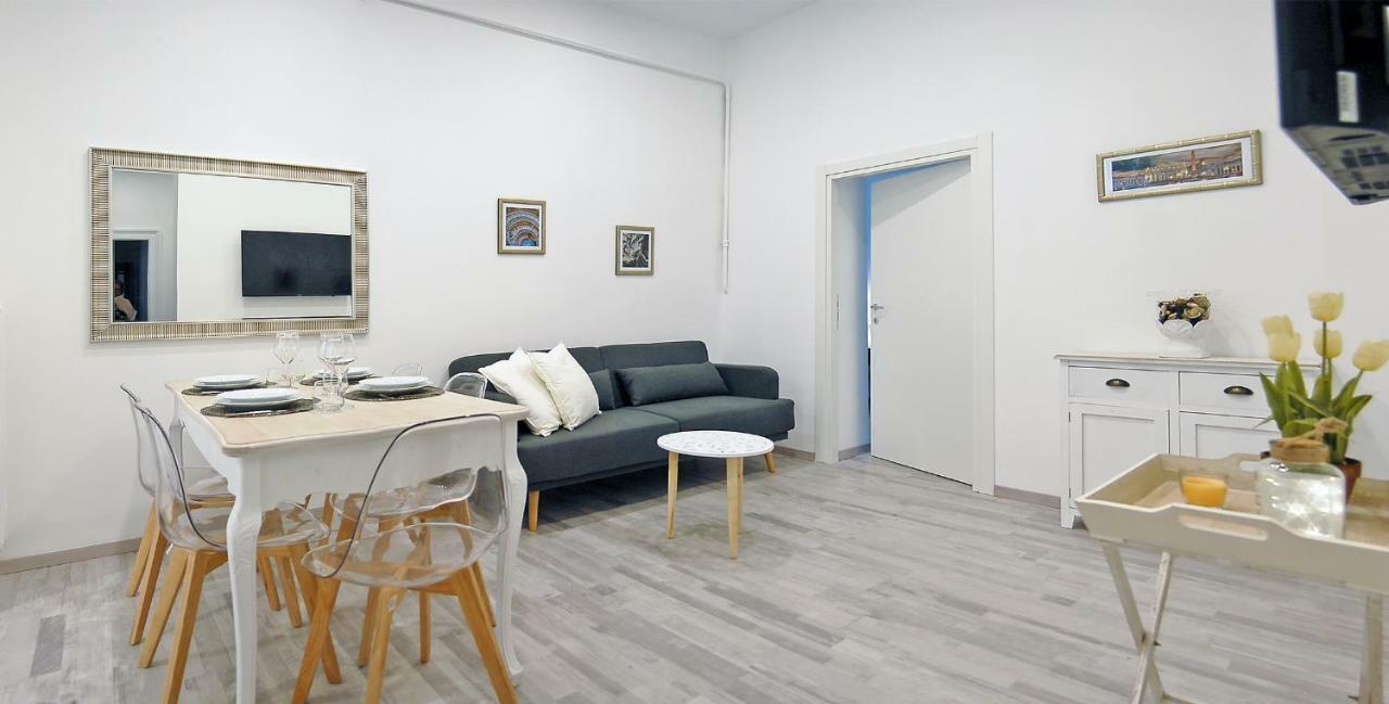 Pompeo Magno White Luxury Apartment