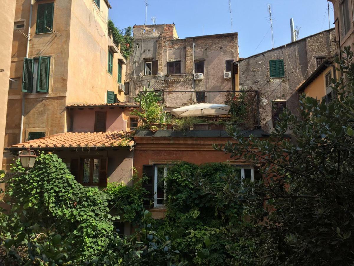 Casetta Campo De Fiori Apartment *
