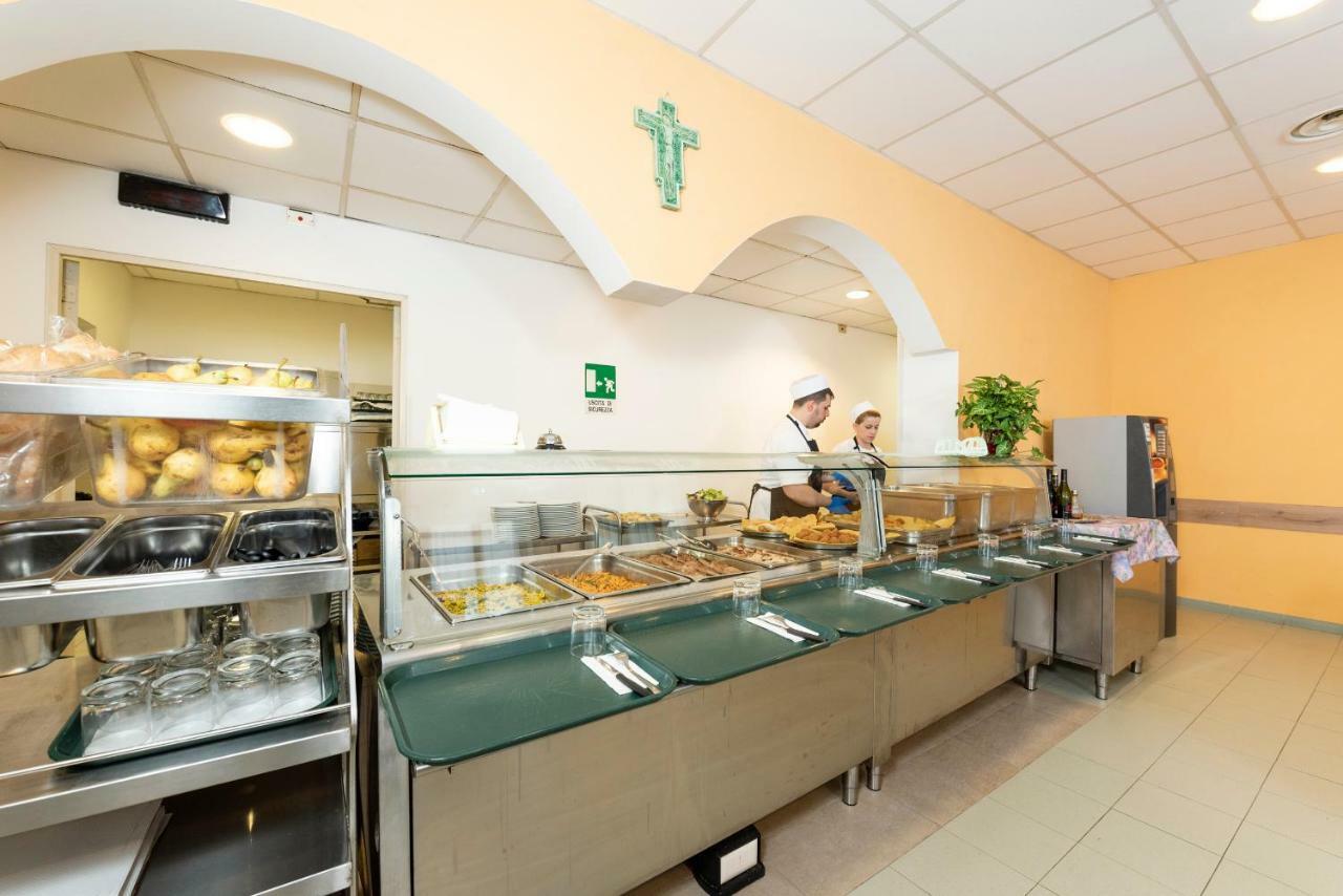 Guest house Casa Per Ferie Opera Don Calabria 3*