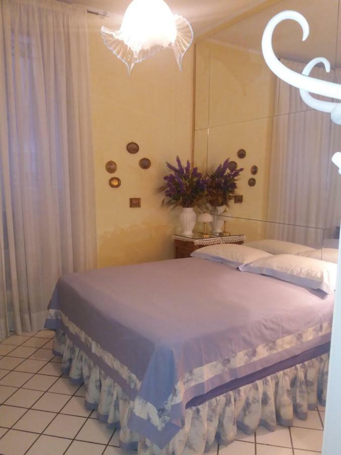 Charming House Near Parco Dei Principi Holiday home *