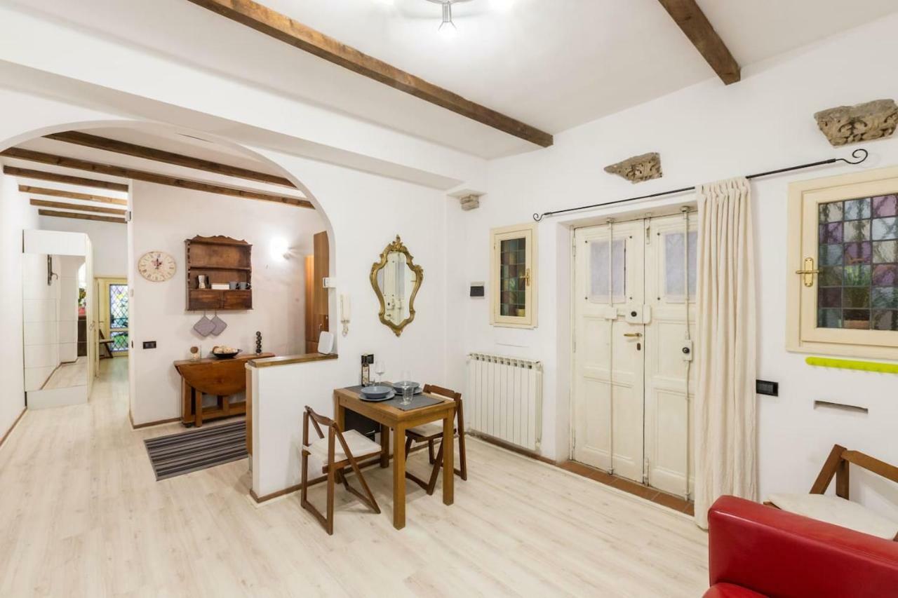 Apartment Casagiulia Roman Style
