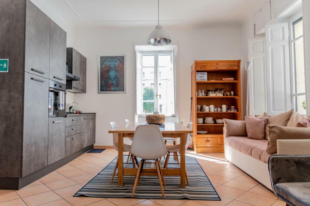 Blanc House *