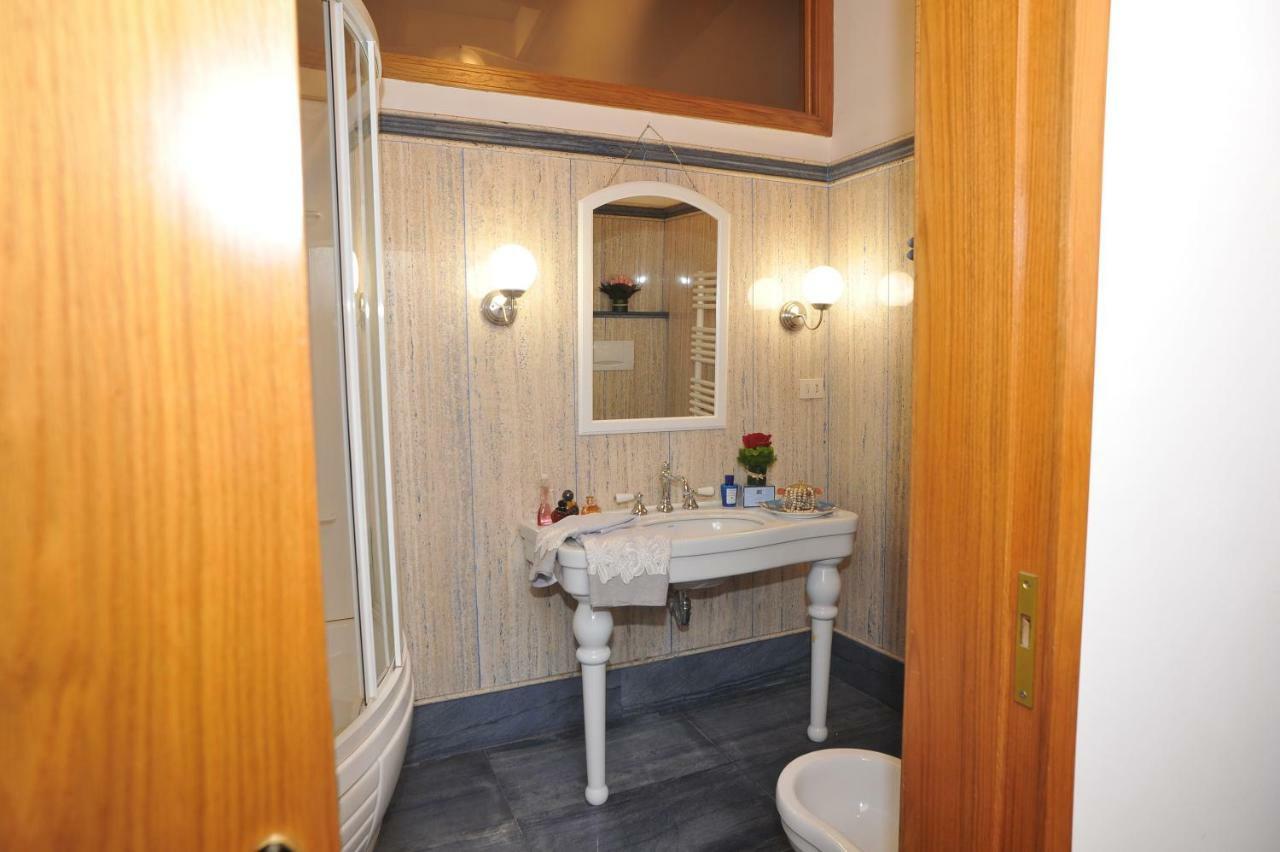 Domus Pellegrino 166 *