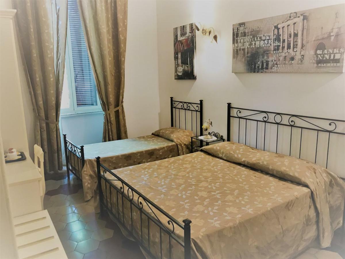 Al 138 Town House