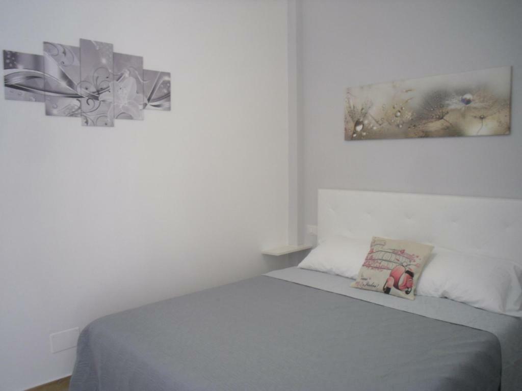 Lovely Little In Via Aurelia Apartment