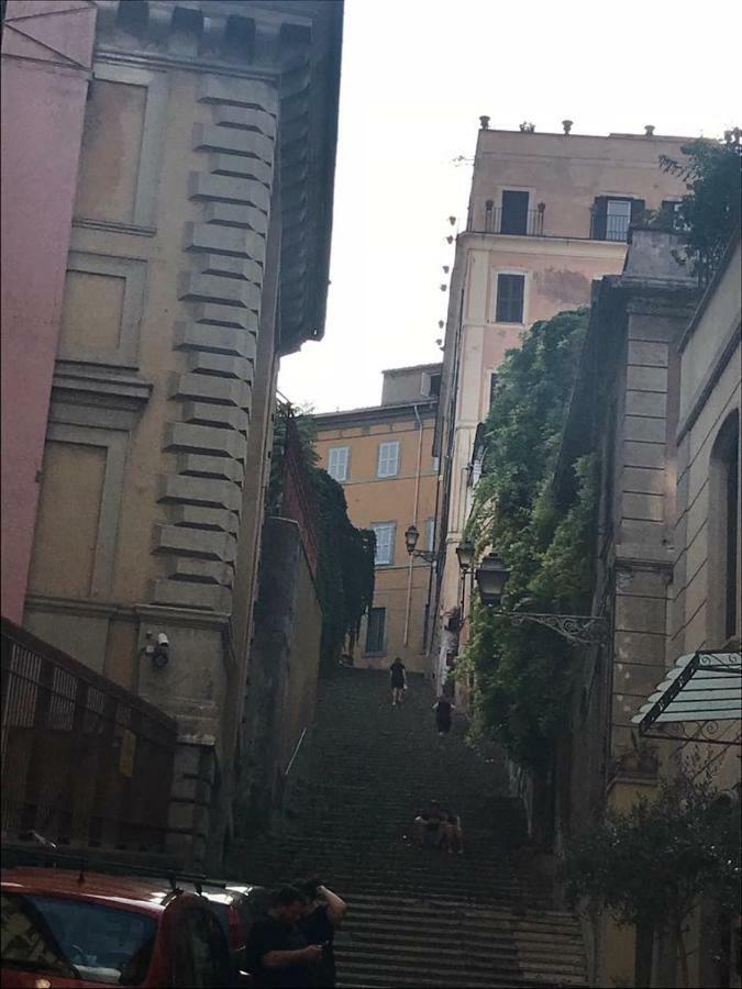 Sweet Onofrio Apartment Rome