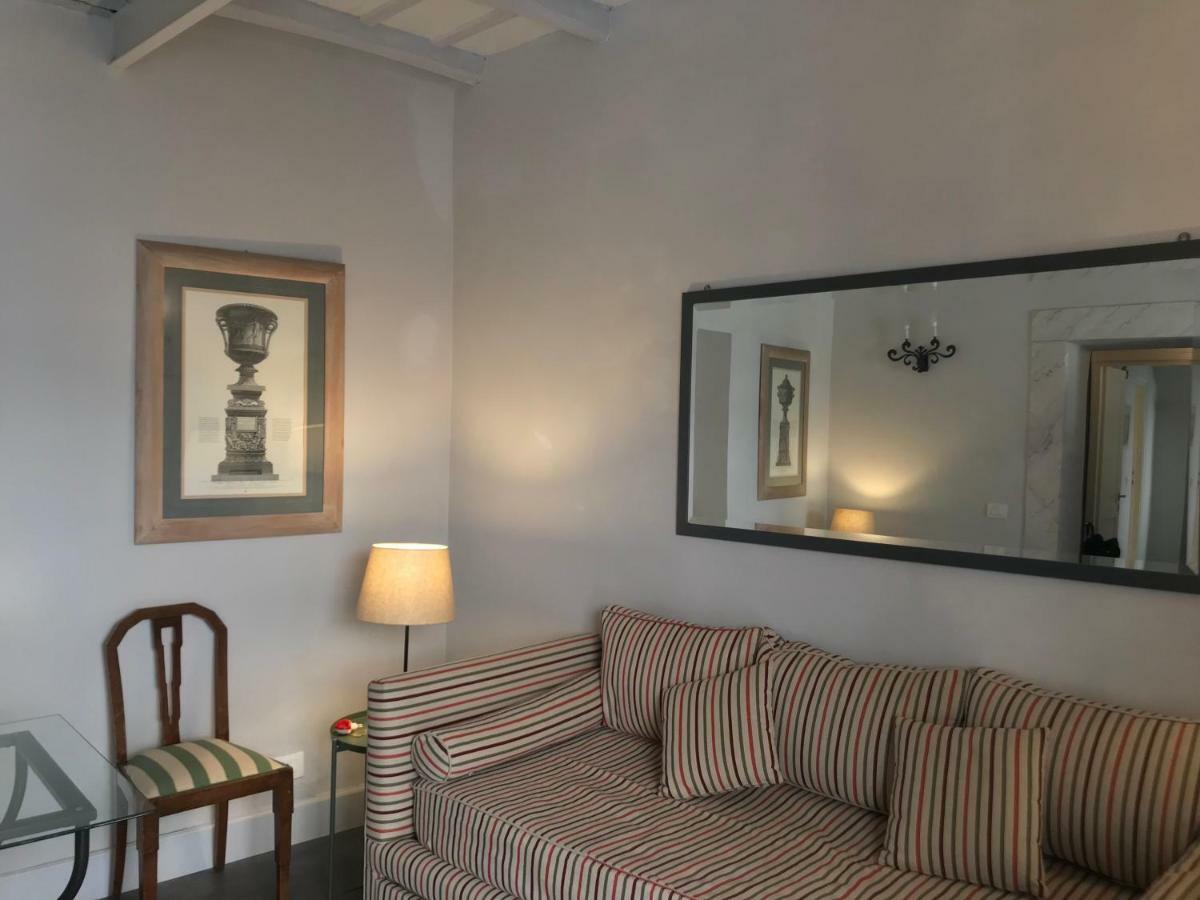 La Casa Dell'arte Nel Cuore Di Apartment