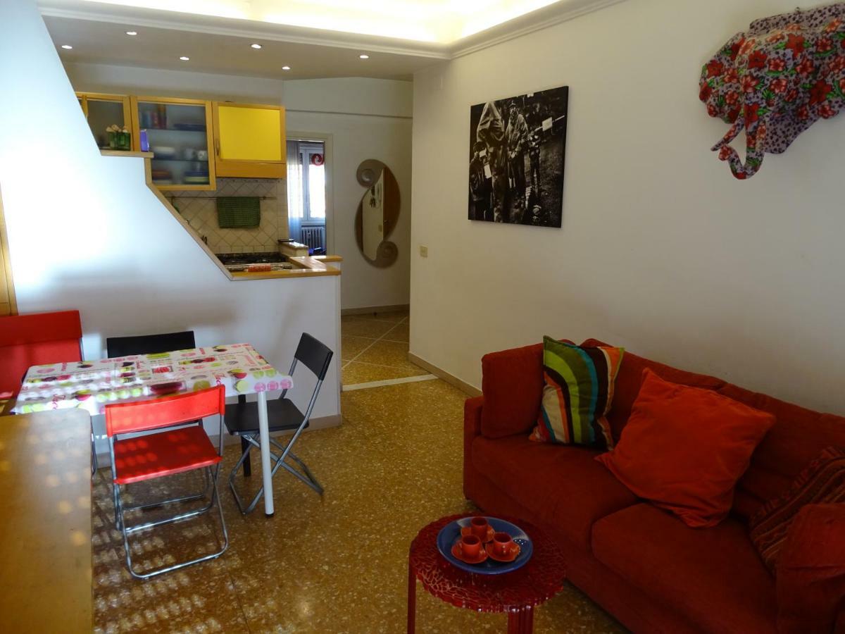 Casa Valeria Metro B1 Apartment Rome