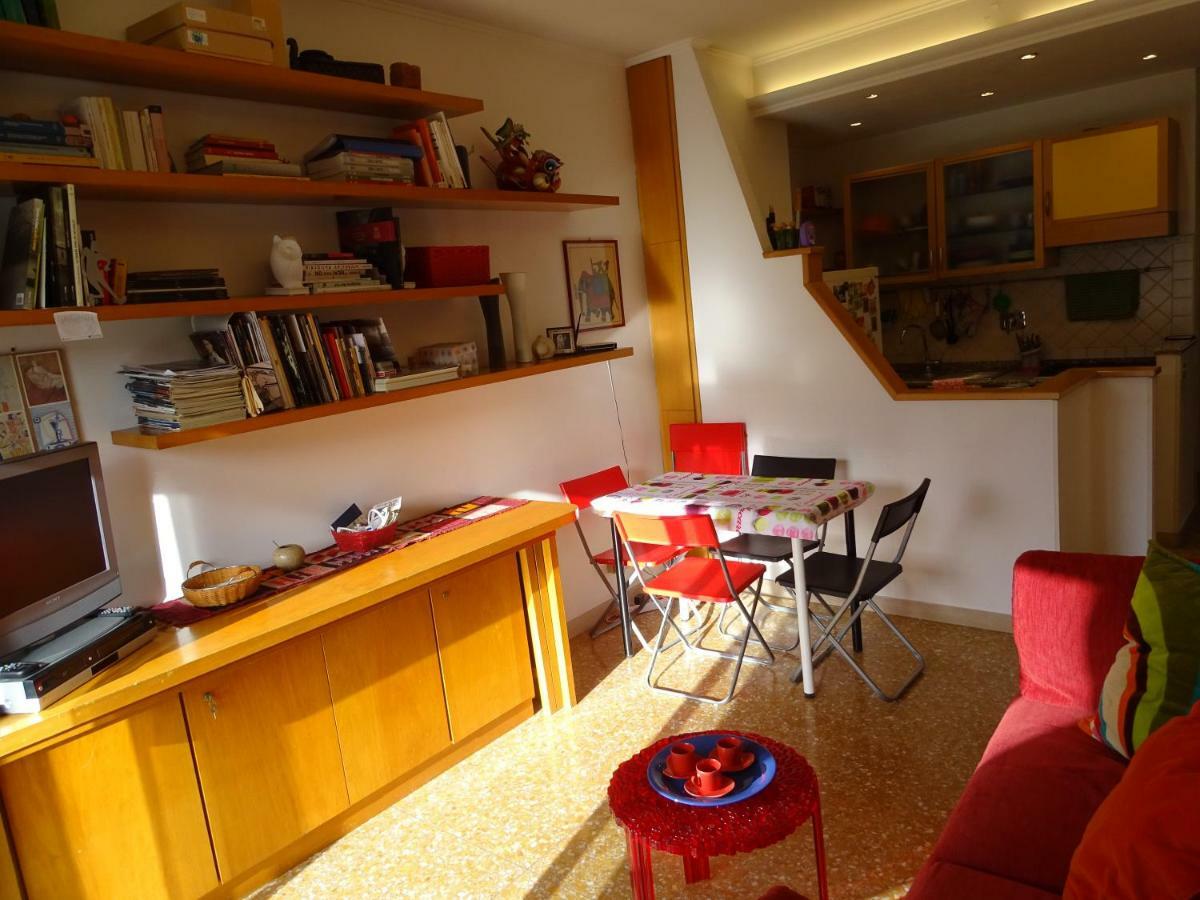 Apartment Casa Valeria Metro B1 Rome