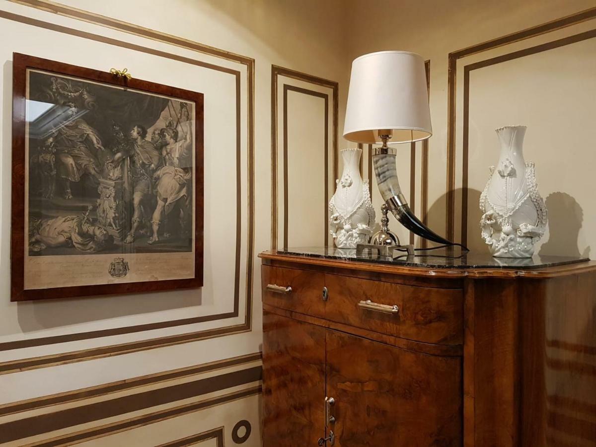 Guest house Regal House Navigatori 23