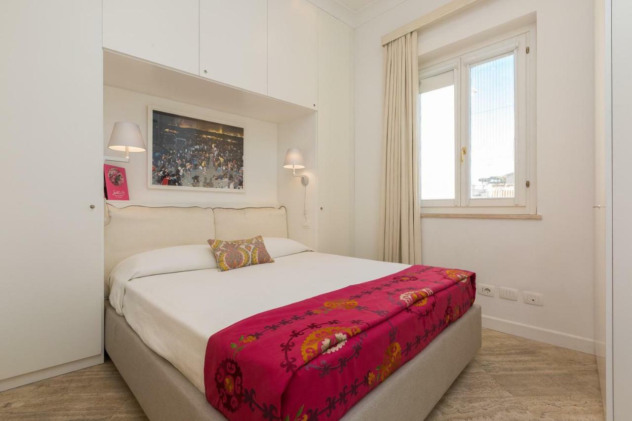 Amazing Penthouse Piazza Venezia Rome
