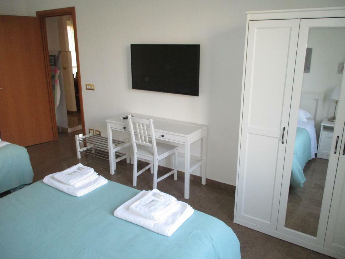 Interno Dieci * Rome