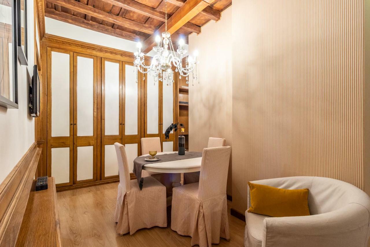 Spagna Historical By Spanish Steps Apartment Rome