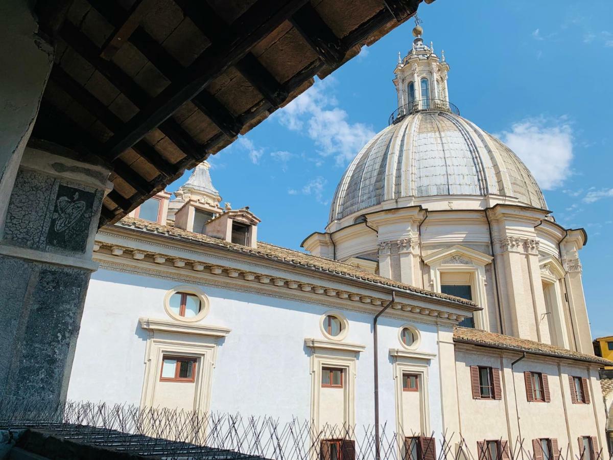 Lookout Millina Tower In Navona Holiday home Rome