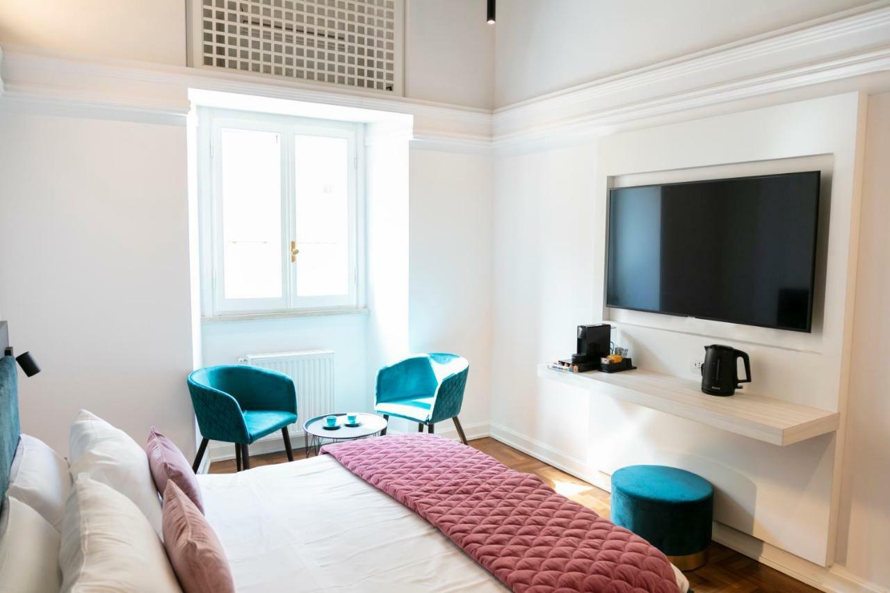 Guest house Hadrianus Temple - The Venue Collection Rome