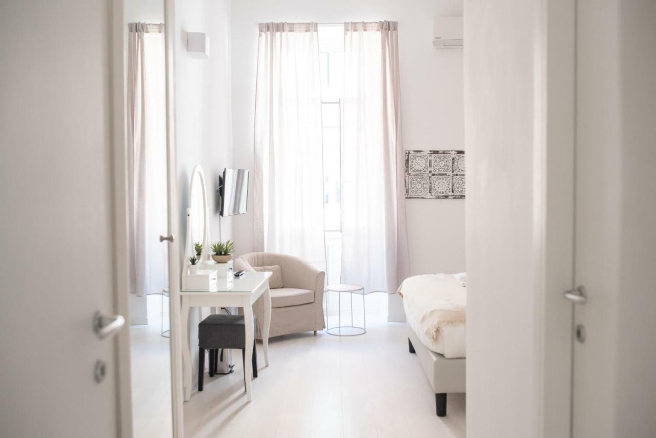 White Fanti * Rome
