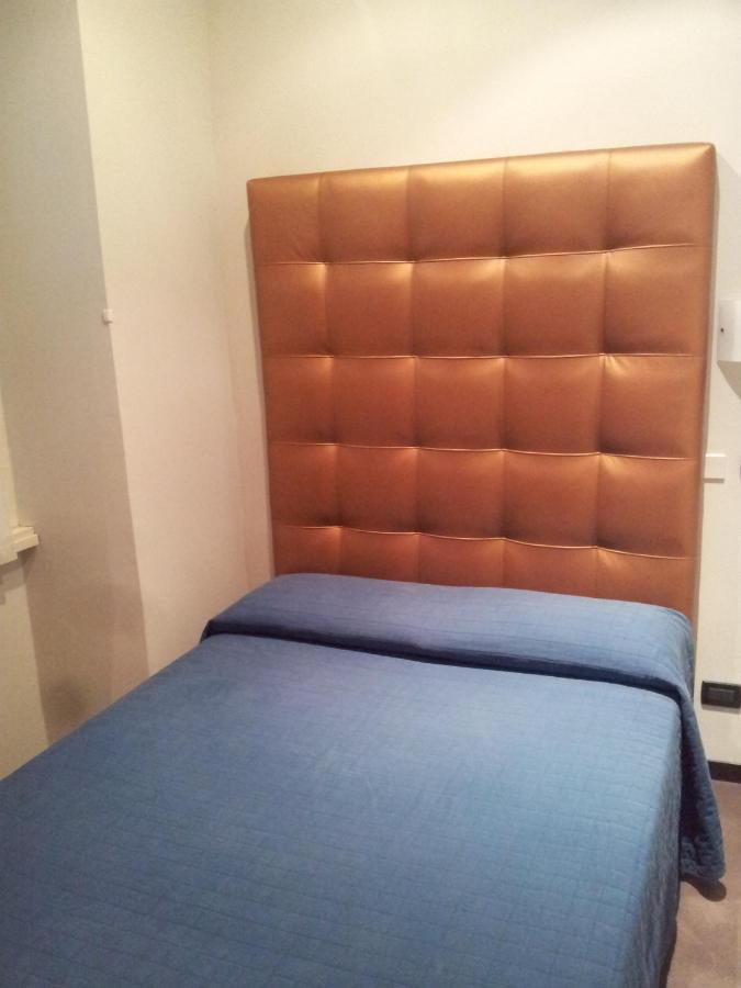Cola Di Rienzo - In Guest house 2*