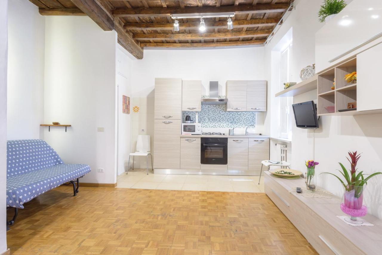 Casa Tua A Monti Apartment