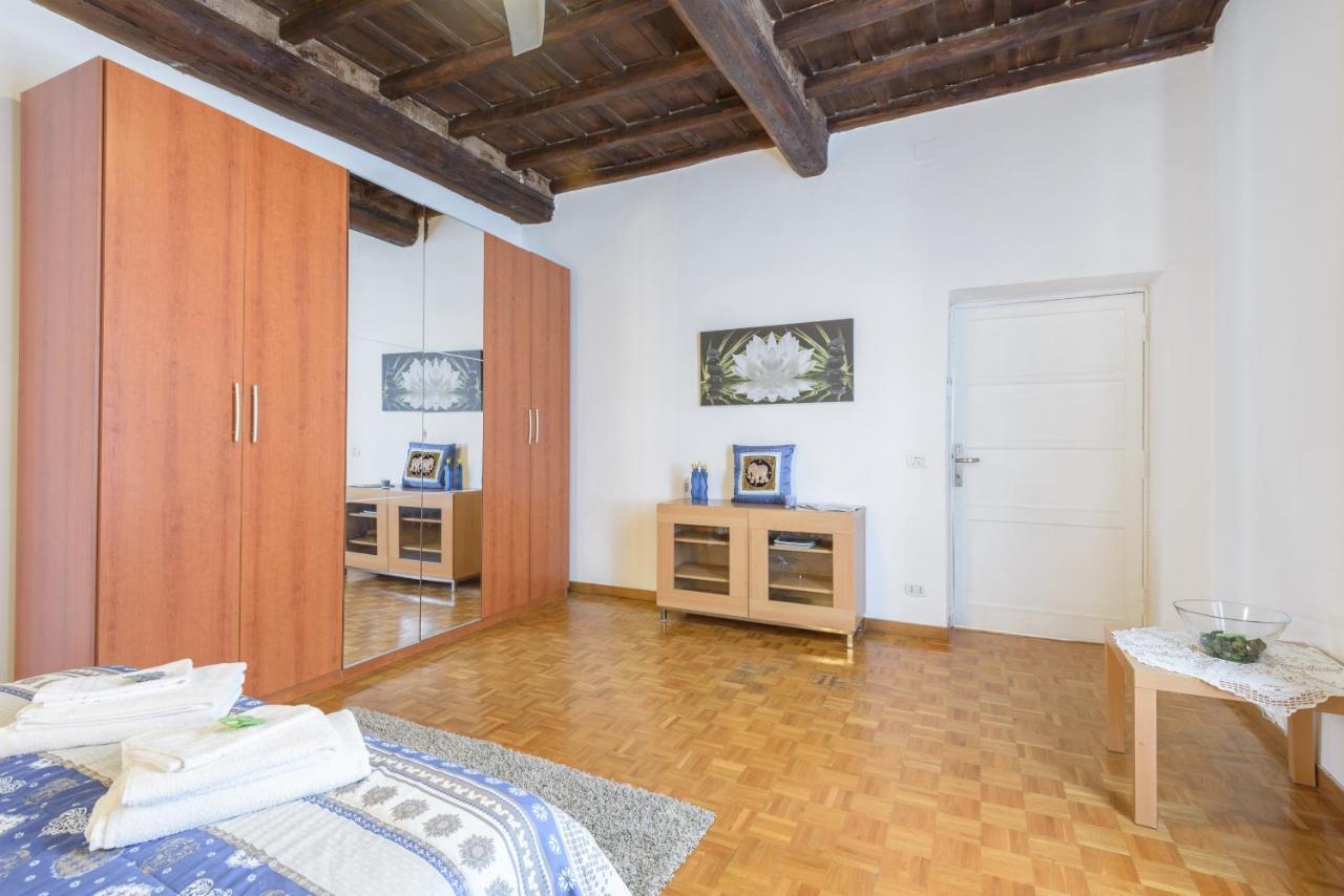 Casa Tua A Monti Rome