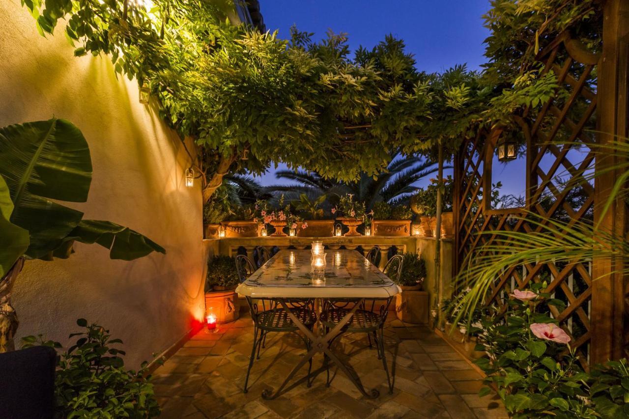 Episcopo Lipinsky Luxury Bed & Breakfast 2*