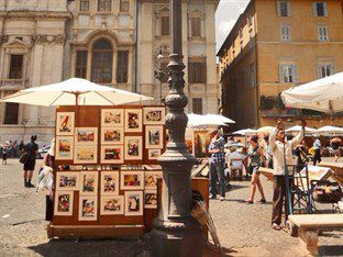 Navona Guest house