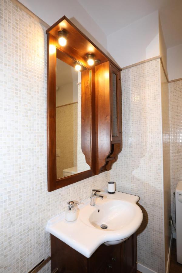 Unique Luxury And Rome