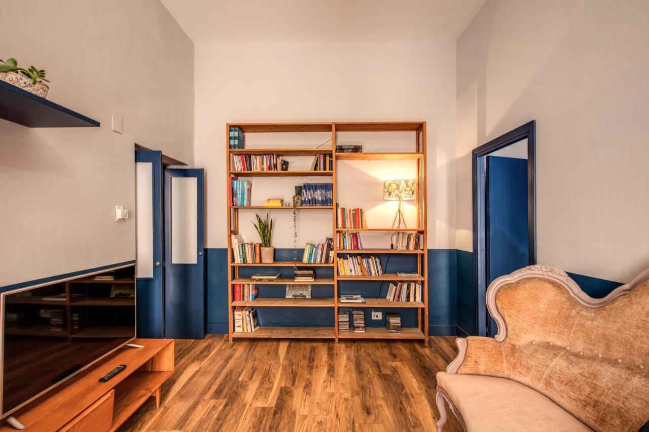 Trastevere Vintage 2 Bedroom 2nd Floor Roma