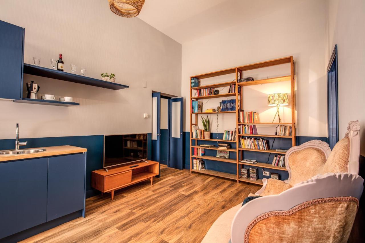 Appartamento Trastevere Vintage 2 Bedroom 2nd Floor Roma