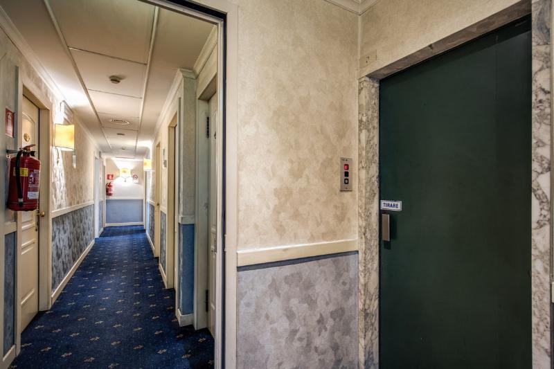 Hotel Laura 3*