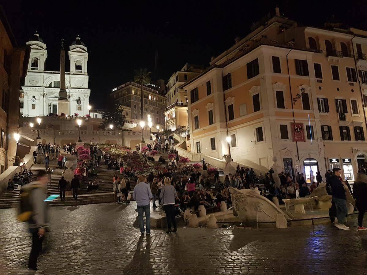 Guest house Domus Bocca Di Leone Rome