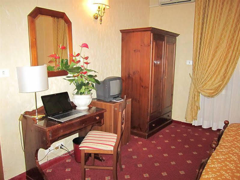 Hotel Leonardi Fiamma Roma