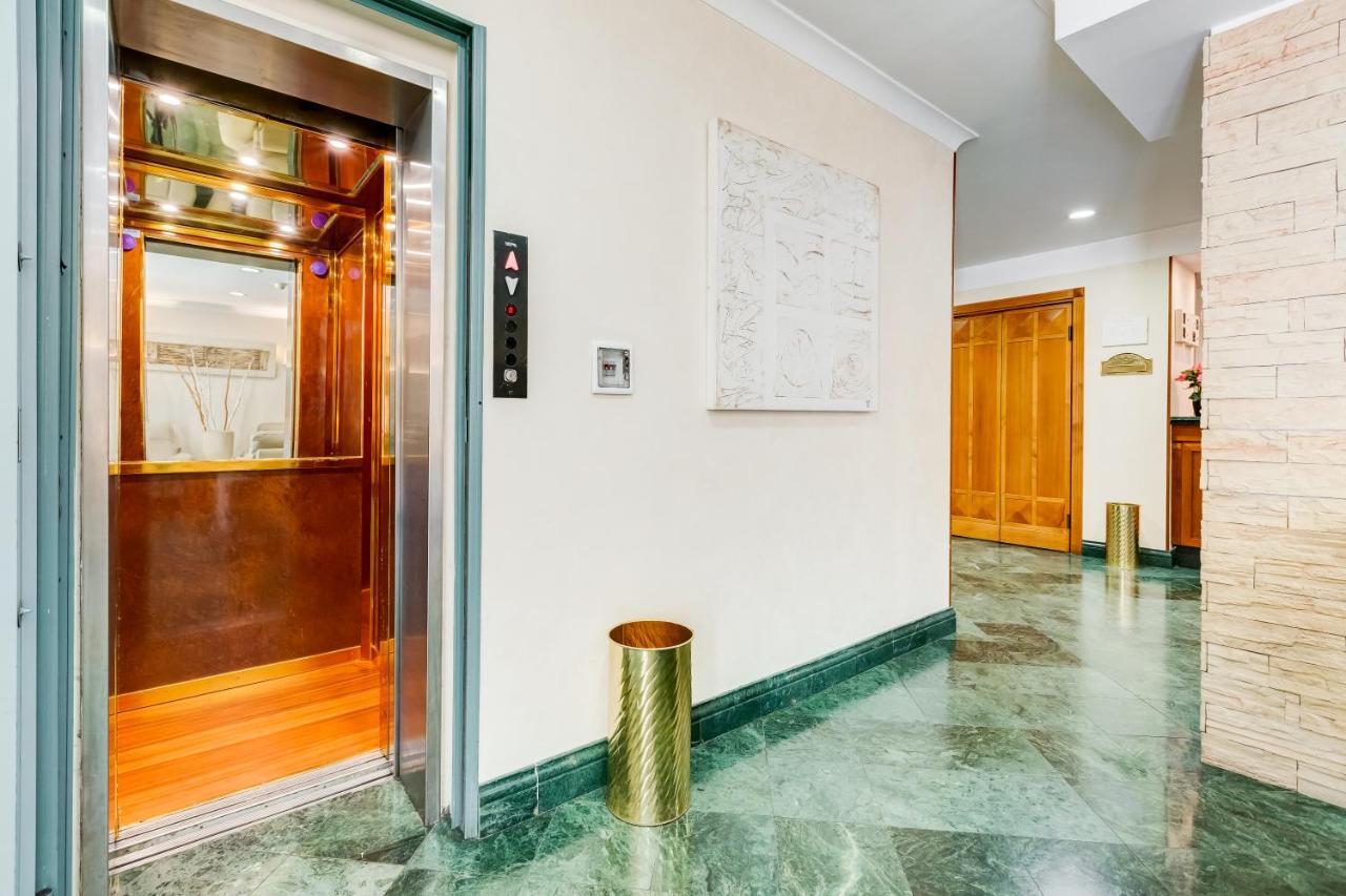 Hotel Romoli Rome