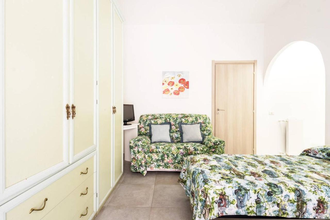 Apartment Romekindhome - Vatican - 3 Bedrooms With Private Bathrooms And Balconies *